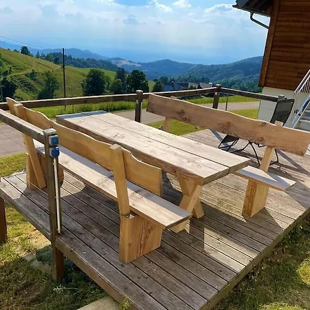 Bergchalet 55m2 Kuche/balkon/parkplatz * Münstertal